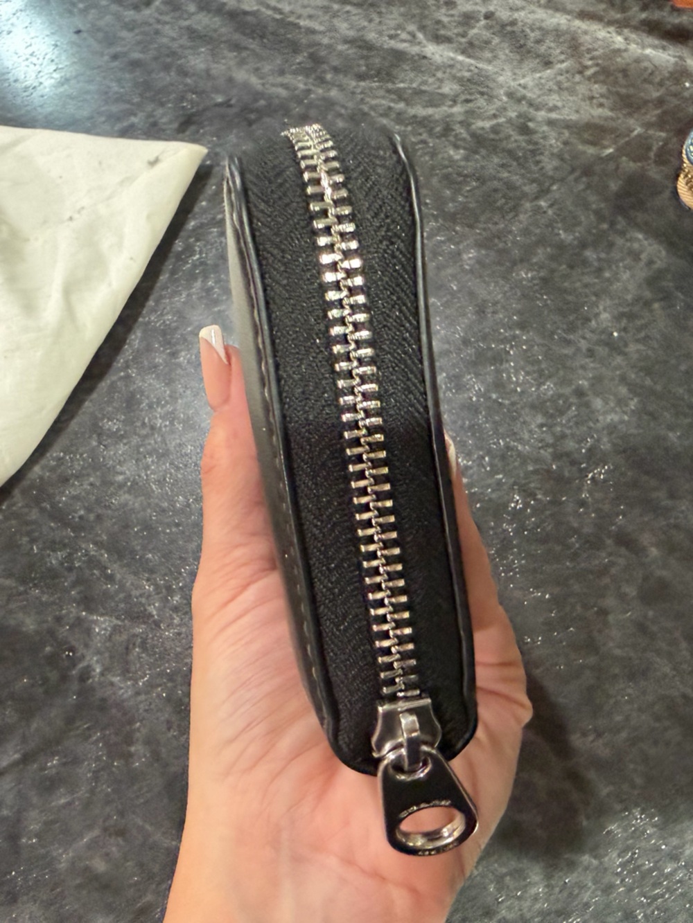 COACH Black Glovetanned Leather Zip Wallet - Picture 4 of 10